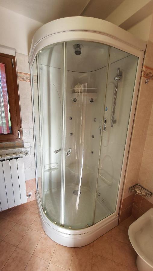 Spicchio Di Luna - Casa Vacanze Albiano Magra ภายนอก รูปภาพ