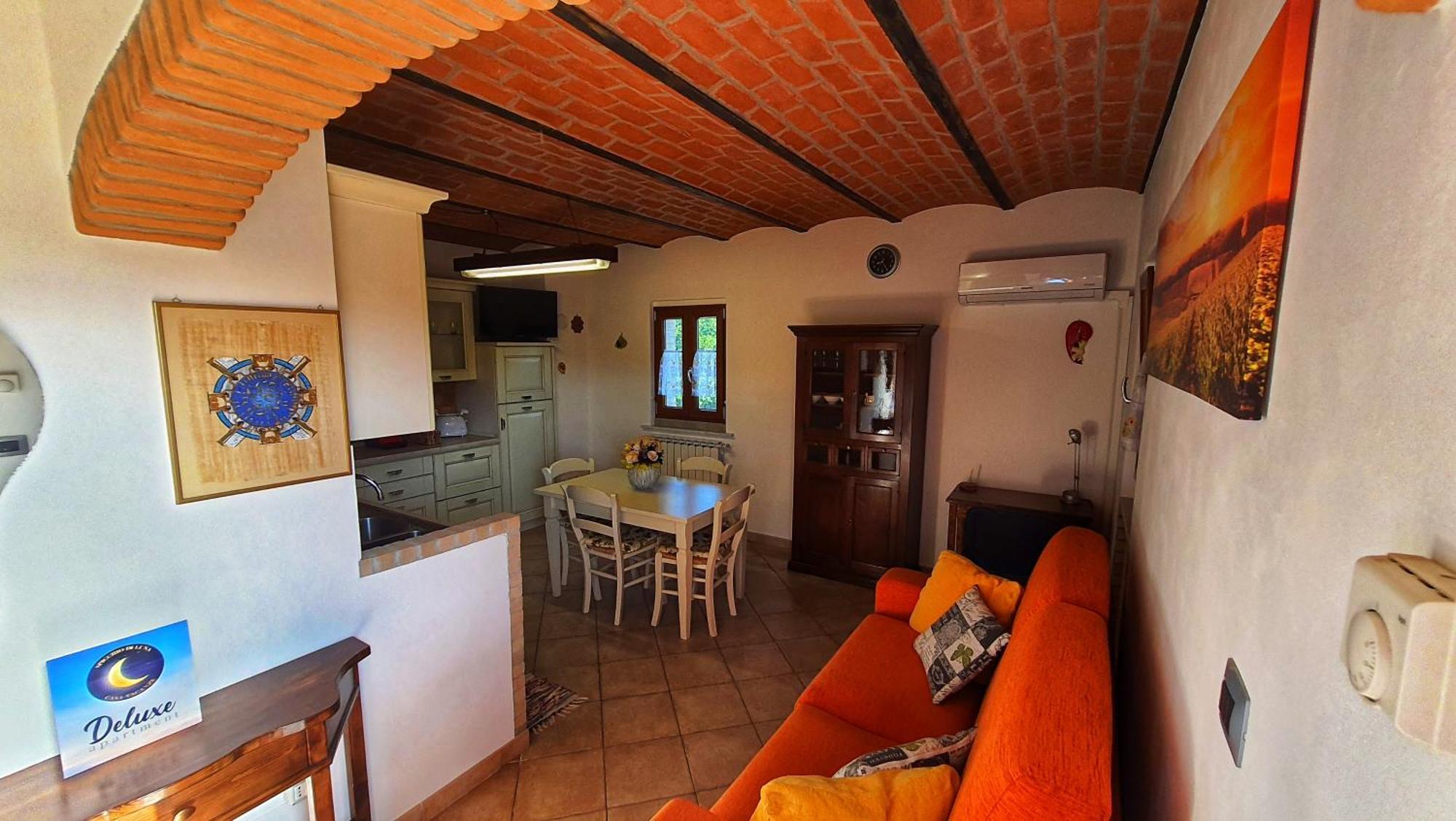 Spicchio Di Luna - Casa Vacanze Albiano Magra ภายนอก รูปภาพ